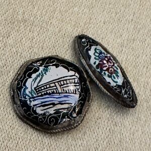 Vintage Victorian Silver & Enamel Oranate Floral Women’s Single Cufflink.